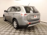 Used 2015 Mitsubishi Outlander ES image 3