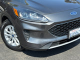 Certified 2020 Ford Escape SE image 3