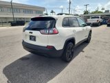 Used 2019 Jeep Cherokee Latitude Plus image 5
