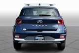 Used 2021 Hyundai Venue image 4
