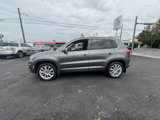 Used 2014 Volkswagen Tiguan SE image 3