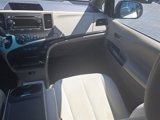 Used 2014 Toyota Sienna LE image 4