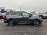 Used 2022 Chevrolet Equinox RS w/ Infotainment Package image 2
