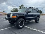 Used 2006 Jeep Commander Limited image 2