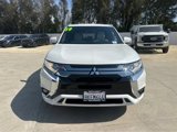 Used 2019 Mitsubishi Outlander SEL image 2