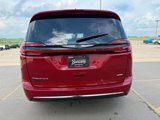 New 2025 Chrysler Pacifica Select image 6
