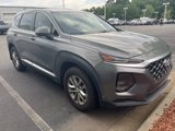 Used 2020 Hyundai Santa Fe SE image 2