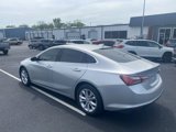 Used 2019 Chevrolet Malibu LT w/ Driver Confidence Package II image 3