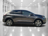 Used 2016 Ford Edge Titanium image 2
