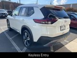 Used 2023 Nissan Rogue SL w/ SL Premium Package image 5