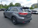 Used 2018 Toyota Highlander SE image 5