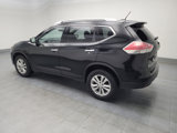 Used 2016 Nissan Rogue SV image 3