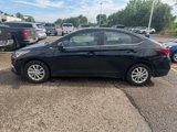 Used 2022 Hyundai Accent SEL image 4