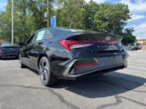 New 2025 Hyundai Elantra Limited image 5