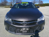 Used 2017 Toyota Camry SE image 4