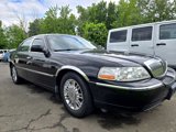 Used 2010 Lincoln Town Car Signature Limited image 6