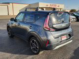 Used 2023 Kia Soul EX image 3