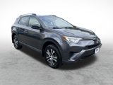 Used 2017 Toyota RAV4 LE image 3