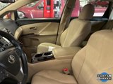 Used 2015 Toyota Venza LE image 3