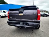 Used 2010 Chevrolet Avalanche LT image 6