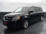 Used 2019 Dodge Grand Caravan SXT image 3
