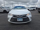 Used 2017 Toyota Camry LE image 2