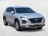 Used 2019 Hyundai Santa Fe SE image 3