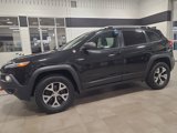 Used 2016 Jeep Cherokee Trailhawk w/ Comfort/Convenience Group image 5