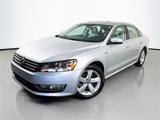 Used 2015 Volkswagen Passat 1.8T Limited Edition image 3