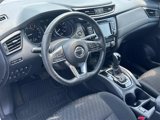 Used 2019 Nissan Rogue SV w/ Premium Package image 2