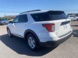 Certified 2021 Ford Explorer XLT image 3