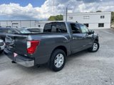 Used 2017 Nissan Titan SV image 4