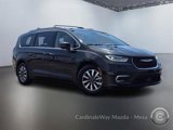 Used 2021 Chrysler Pacifica Touring-L image 2