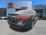 Used 2016 Toyota Avalon Limited image 4