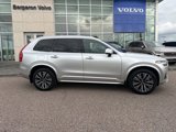 Used 2022 Volvo XC90 T5 Momentum image 2