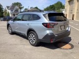 Used 2021 Subaru Outback Premium image 5