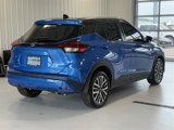Used 2023 Nissan Kicks SV image 3
