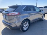 Used 2023 Ford Edge SEL image 5