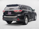 Used 2015 Toyota Highlander LE image 6