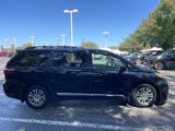 Used 2018 Toyota Sienna XLE image 2
