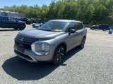 Used 2022 Mitsubishi Outlander SE image 3