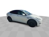 Used 2020 Tesla Model Y Long Range image 6