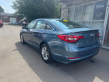 Used 2017 Hyundai Sonata SE image 2
