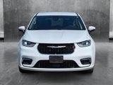 Used 2023 Chrysler Pacifica Touring-L image 2