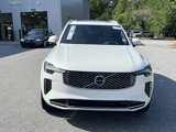 Used 2020 Volvo XC90 T5 Momentum w/ Protection Package Premier image 2