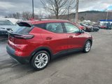 Used 2022 Chevrolet Bolt EUV LT w/ Comfort Package image 5