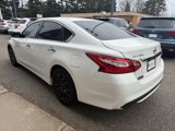 Used 2016 Nissan Altima 2.5 S w/ Power Driver Seat Package image 5