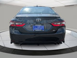 Used 2023 Toyota Camry SE image 4