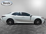 Used 2024 Toyota Camry SE image 6