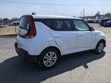 Used 2021 Kia Soul LX image 3